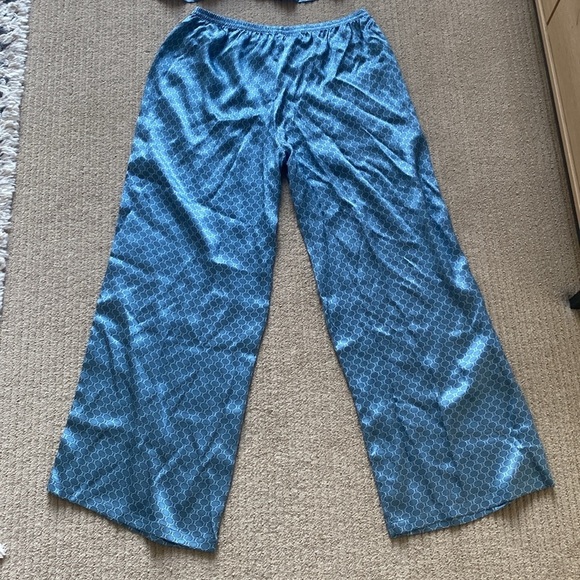 Oryades Paris 100% Silk Pajama Set, EUR 44 - Picture 12 of 17